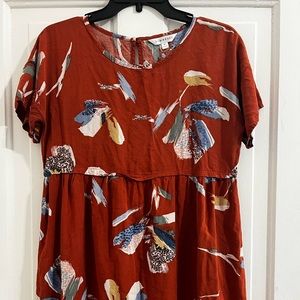 DownEast size M, burnt orange base color